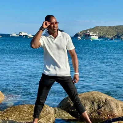 julio cesar profile