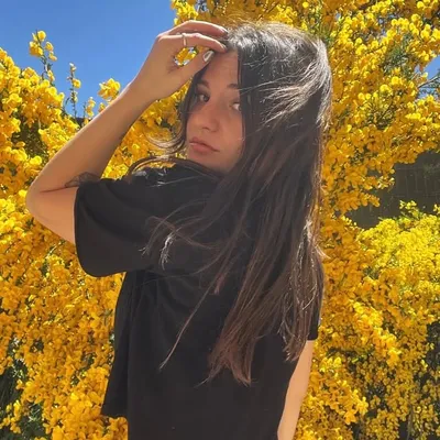 Juli Gazzaniga profile