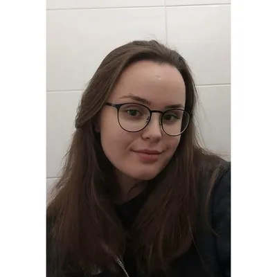 Julia Matczak profile