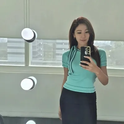 Julie Yoo profile