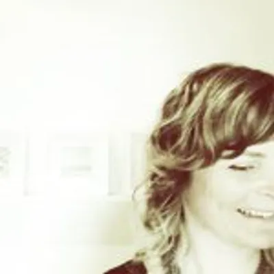 Marianne profile