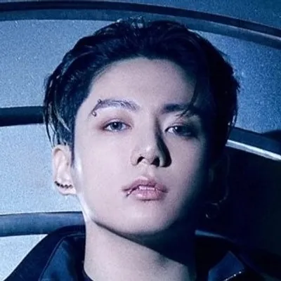 JUNGKOOK (전정국) Updates profile