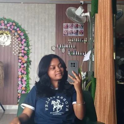 ~ Binaa Rajputt ᥫ᭡🍓 profile