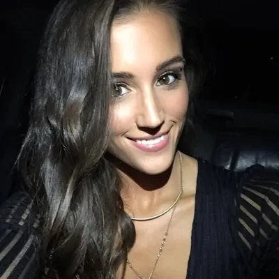 J U S T I N E D A V I S profile