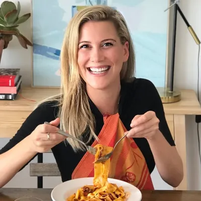 Justine Schofield profile