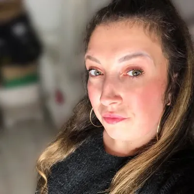 Moni Al profile