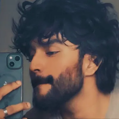 Aksh" ✞ profile