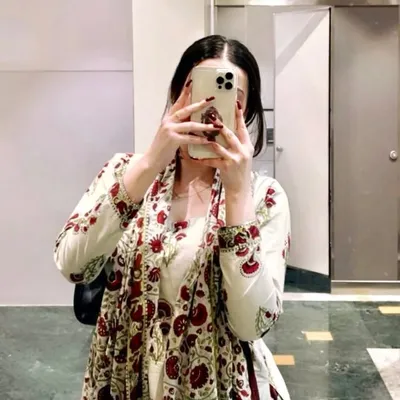 Simz profile