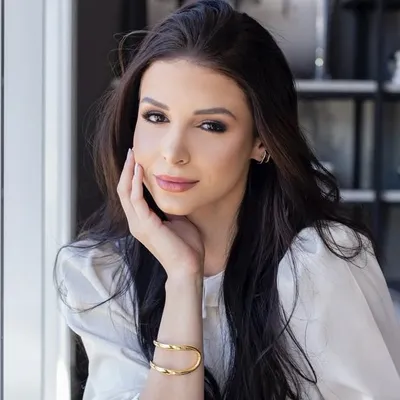 Juliana Tontini profile