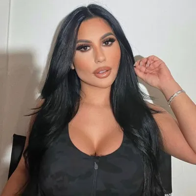 Jamie Valencia “La Viejona” profile