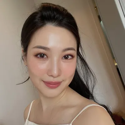 Jynn Ooi profile