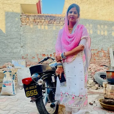 Mrs. Bisla profile