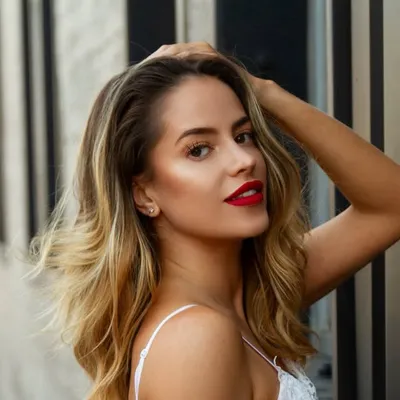 KRISTINA URRIBARRES profile
