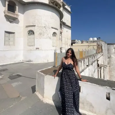 Mansi Singh profile