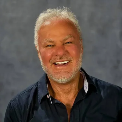 Kadu Moliterno profile