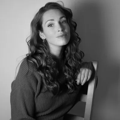 Toni profile