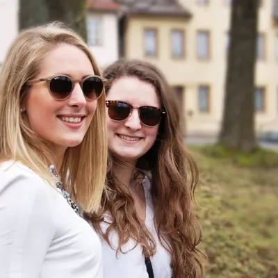 Janina & Franzi profile