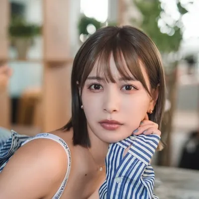 影澤里南 Rina Kagesawa profile