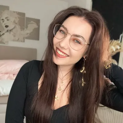Kaici | Larissa Braun profile