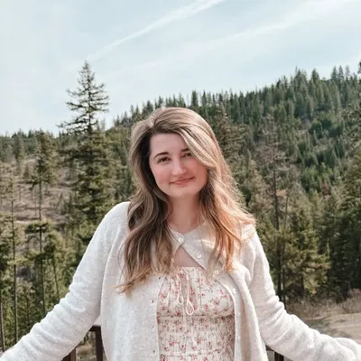 Kailey Emerson Magee profile