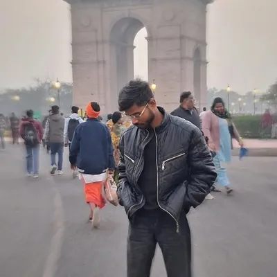"Unknown Artist" (🇮🇳) profile