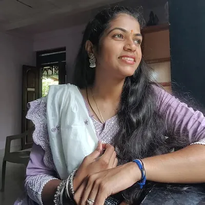 kalpita gurav ๐๐งฟ profile