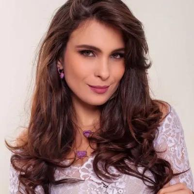 Kamilla Salgado profile