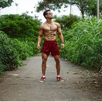 Tigershroff fangirl Lucknow profile