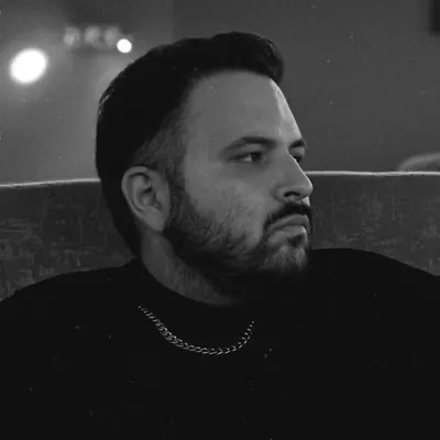 کامی یوسفی profile
