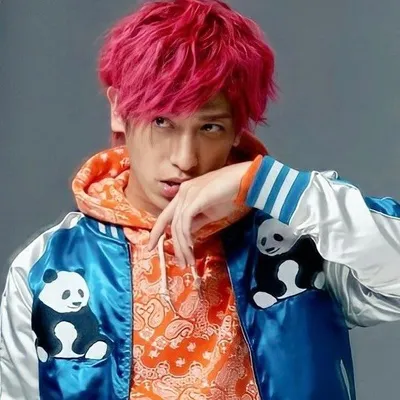 EXIT 兼近大樹 profile