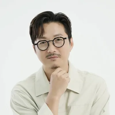 강래가생각나 | 헤어스타일링 | 업스타일 profile