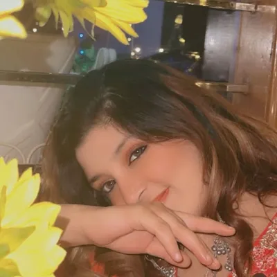 kanika chopra profile