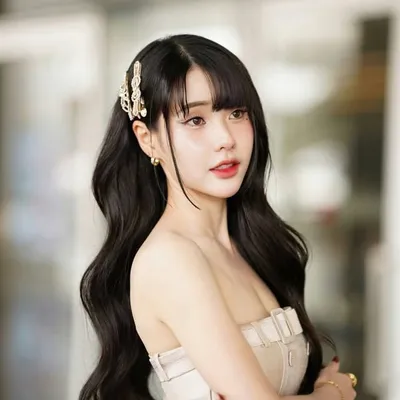 Raticha Ponratchapong profile