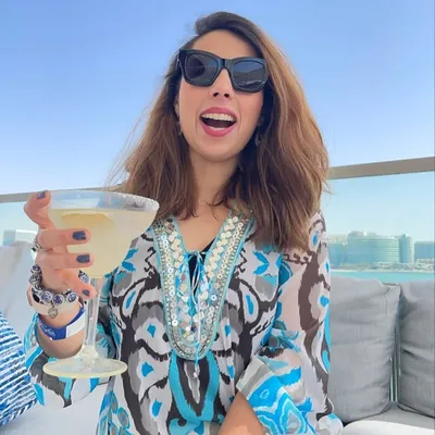 Dubai food lifestyle travel blogger profile
