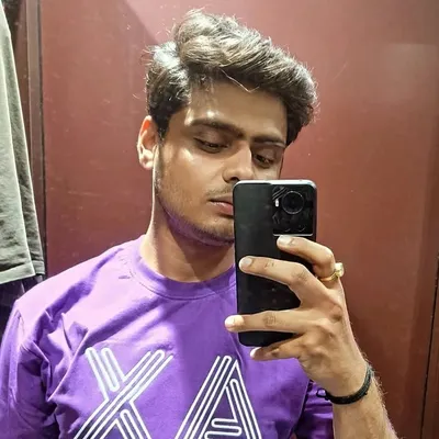 Nikhil Kapoor😎 profile