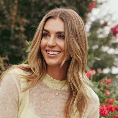Karalyn Holden profile