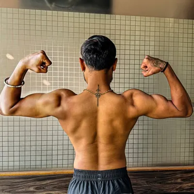 Karan Chosar ๐ฏ profile