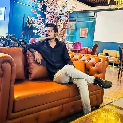 Karan_Goswami👑 profile