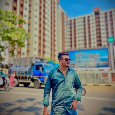 karan kotak profile