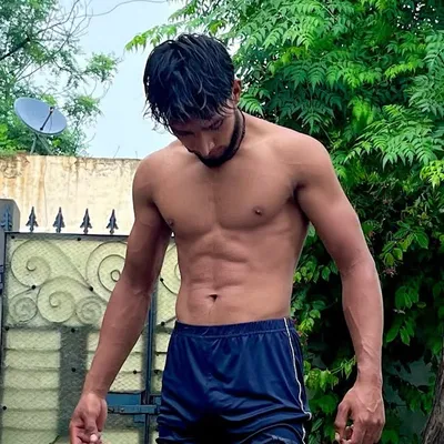 karan rai ✨ profile
