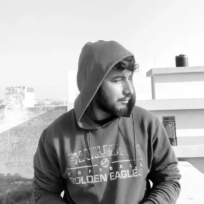 ᴋᴀʀᴀɴ sʜᴀʀᴍᴀ profile