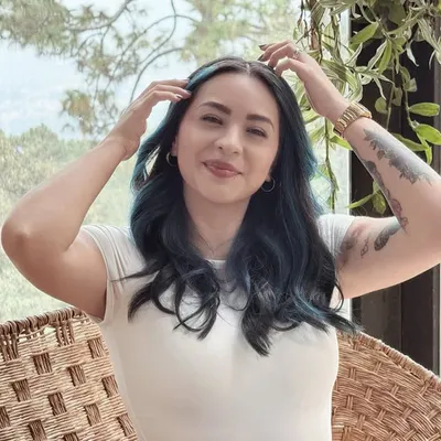Karen Bustillos profile
