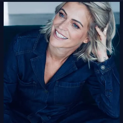 Karen Damen profile