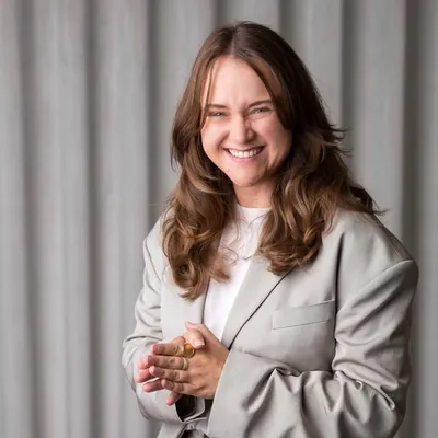 Karen Marina Moreaux profile