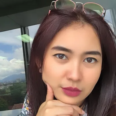 karina profile