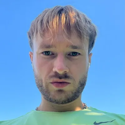 Просто Влад profile