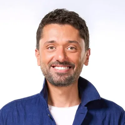 كريم محمود عبد العزيز profile