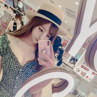 ๐๐๐ฃ๐๐๐ ๐ธ่ฑๅญ profile
