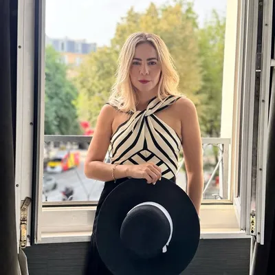 Karina Ponzo profile