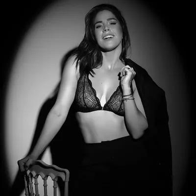 Karin Barreiro Oficial profile